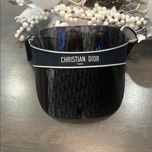 Dior visor like new